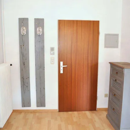 Apartament Koeppen Nr 03 *